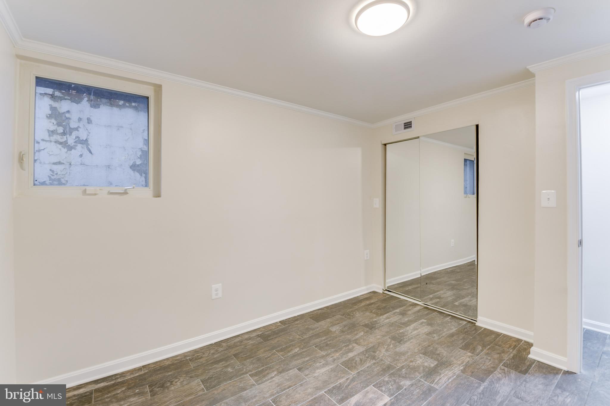 HILLCREST - Residential