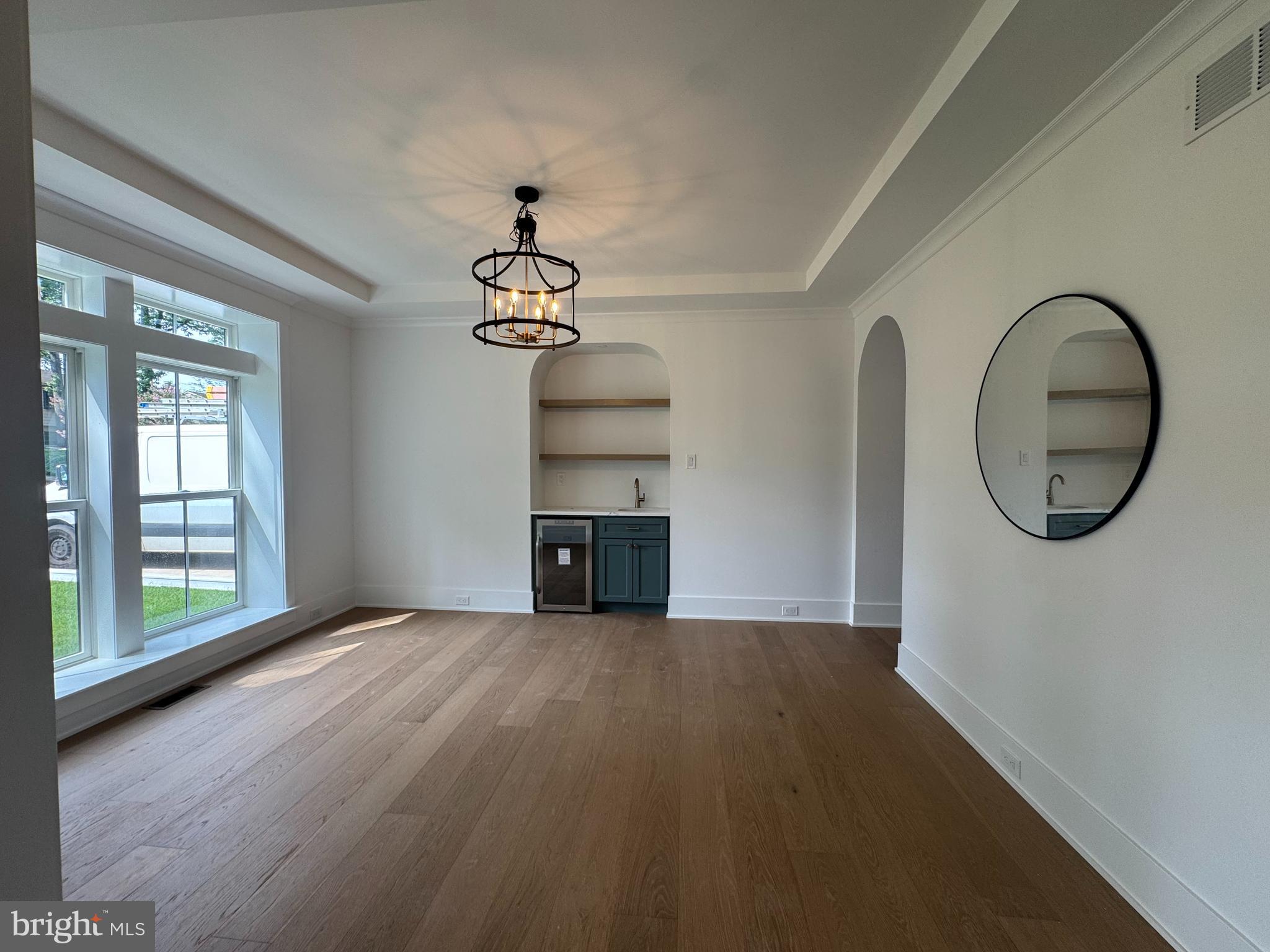 631 PARDEE LANE