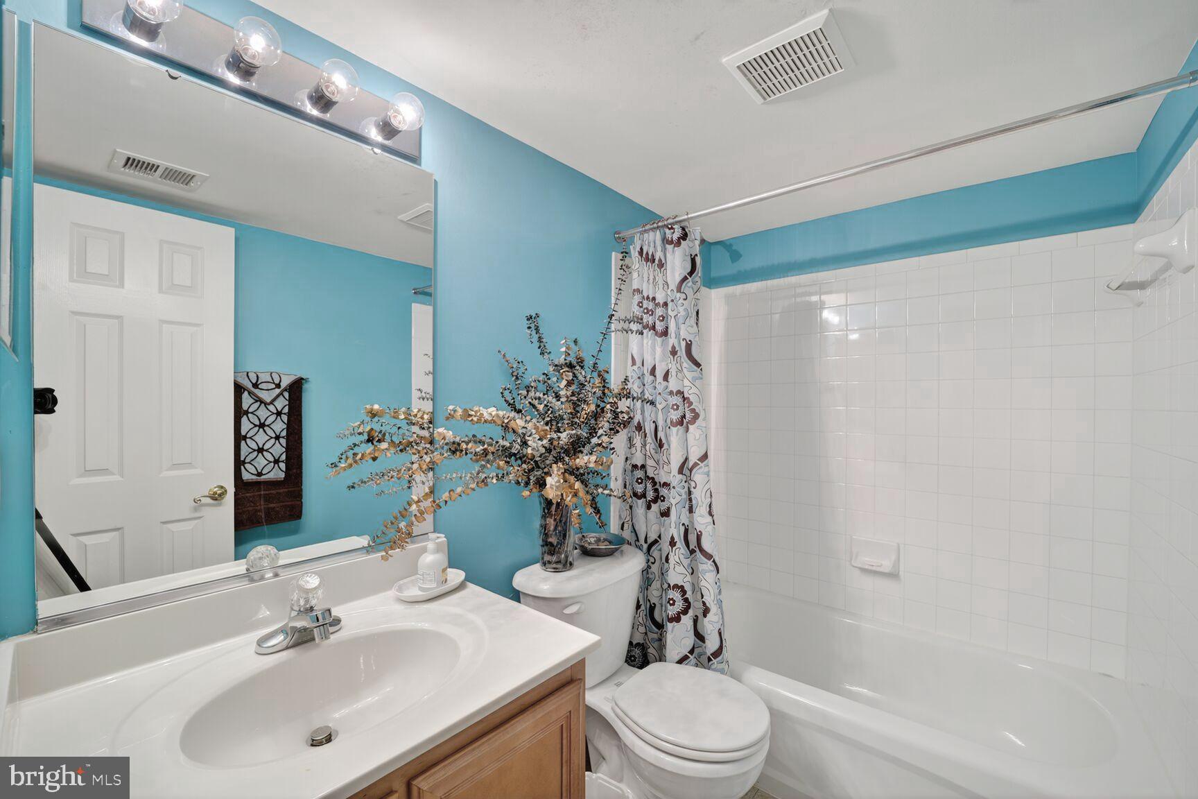 DAISEY FIELDS - Residential