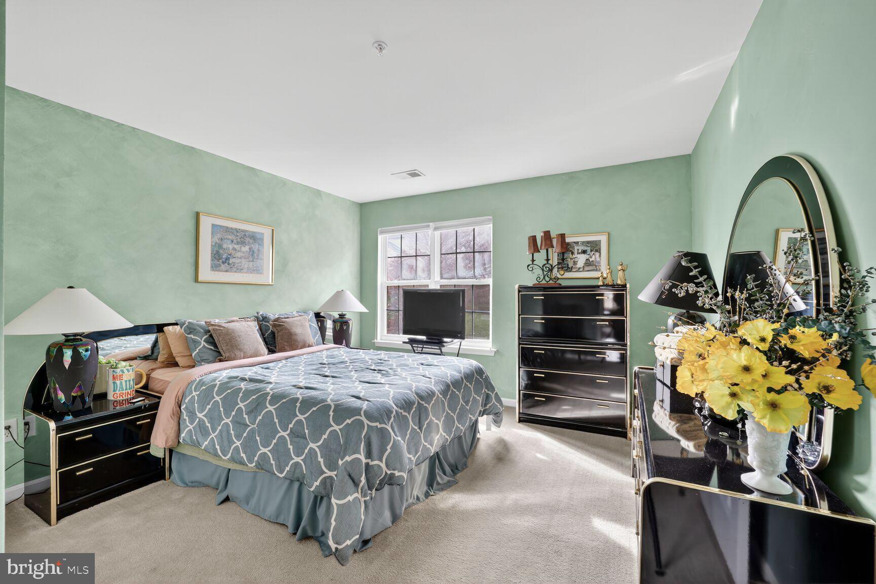 DAISEY FIELDS - Residential