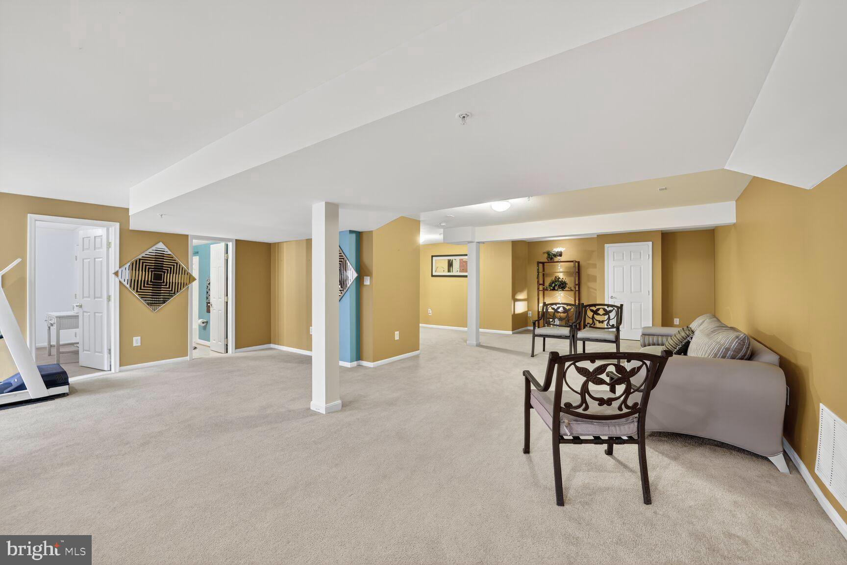 DAISEY FIELDS - Residential