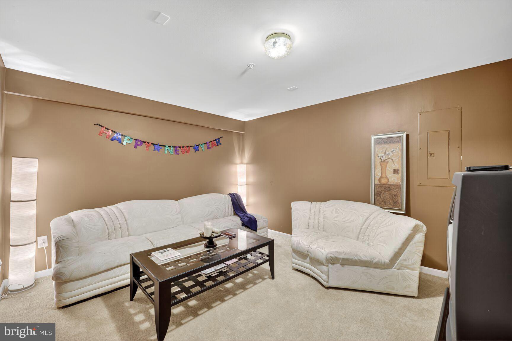 DAISEY FIELDS - Residential