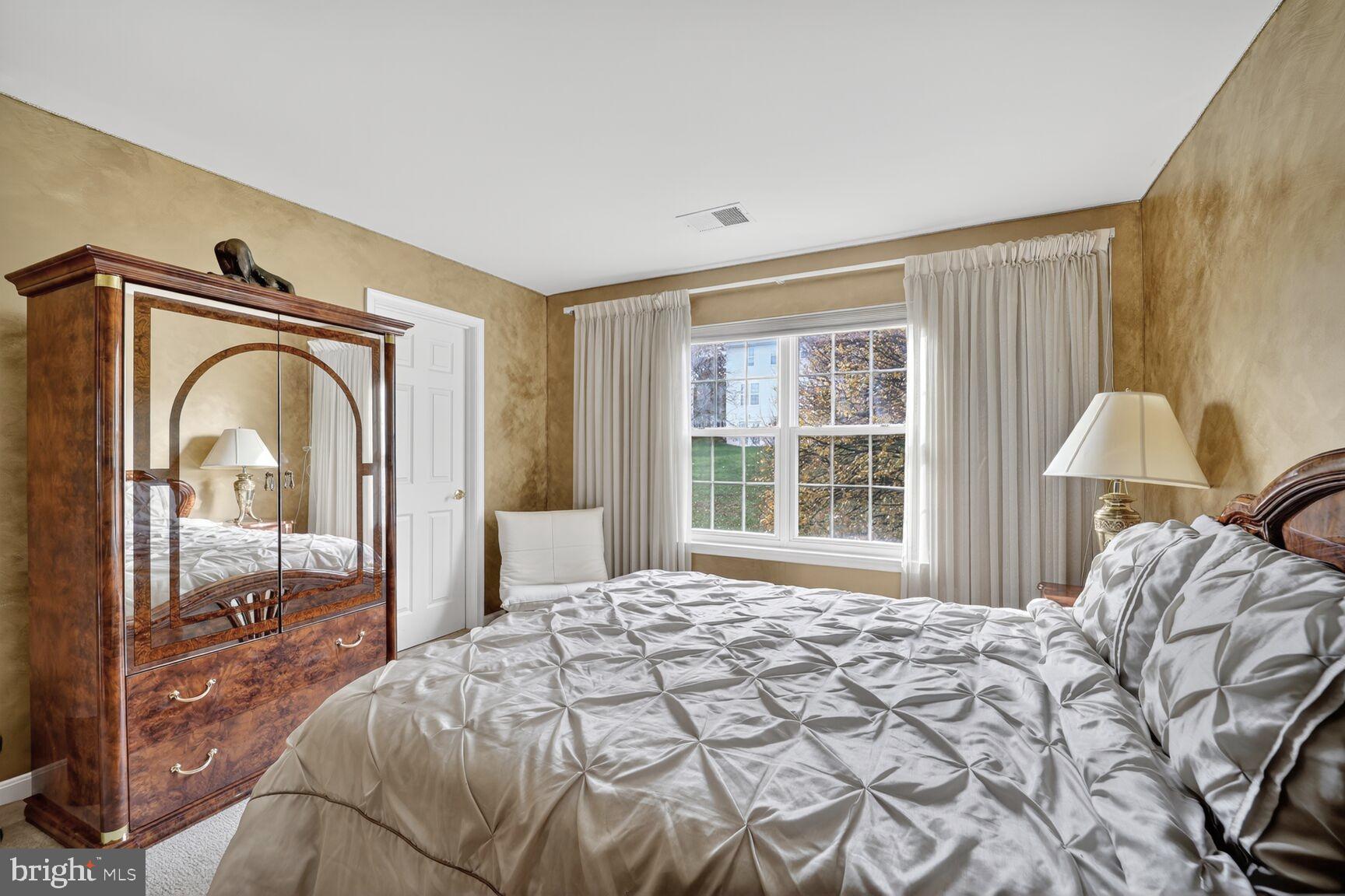 DAISEY FIELDS - Residential