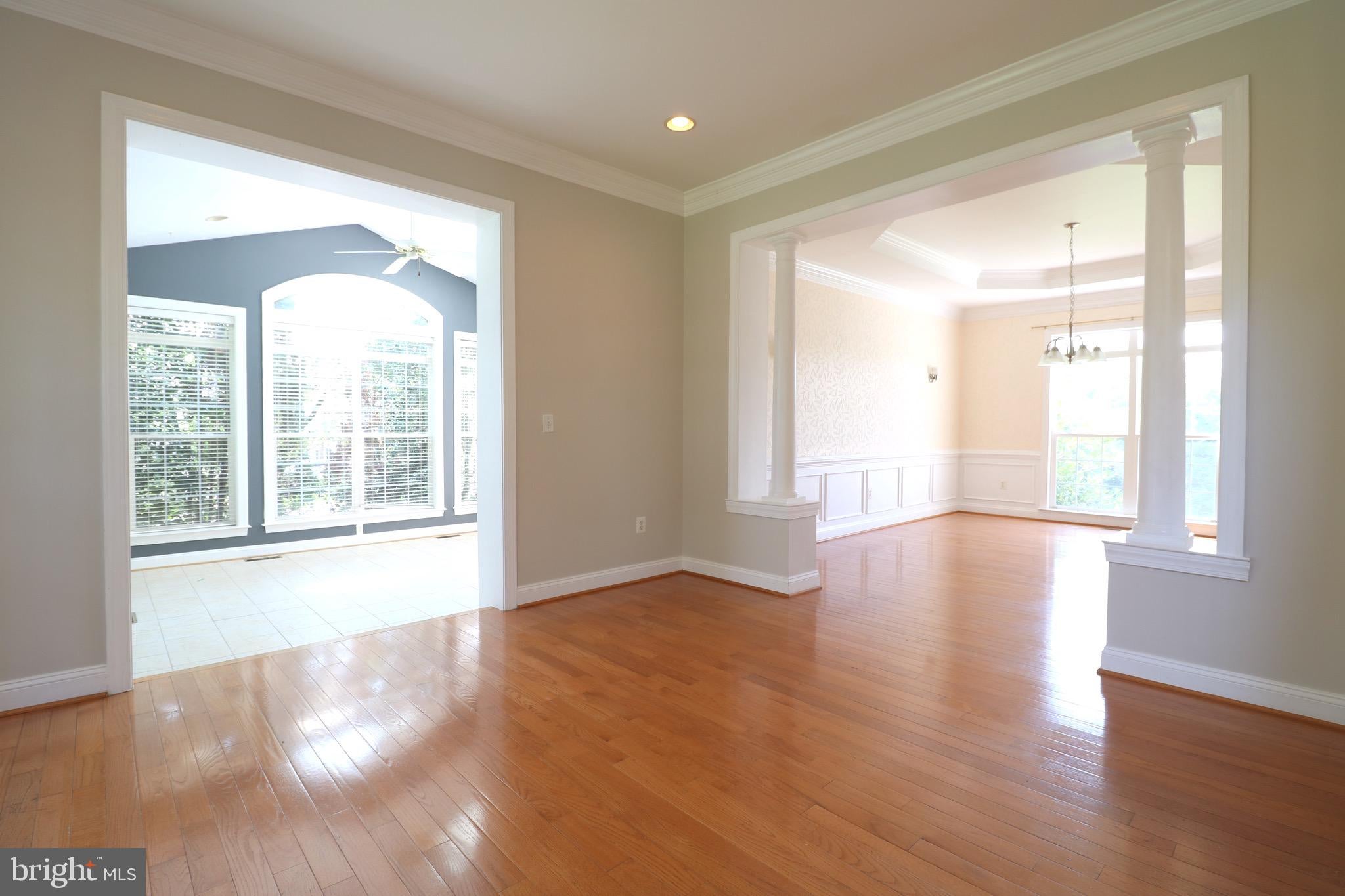 22078 VANTAGE POINTE PLACE