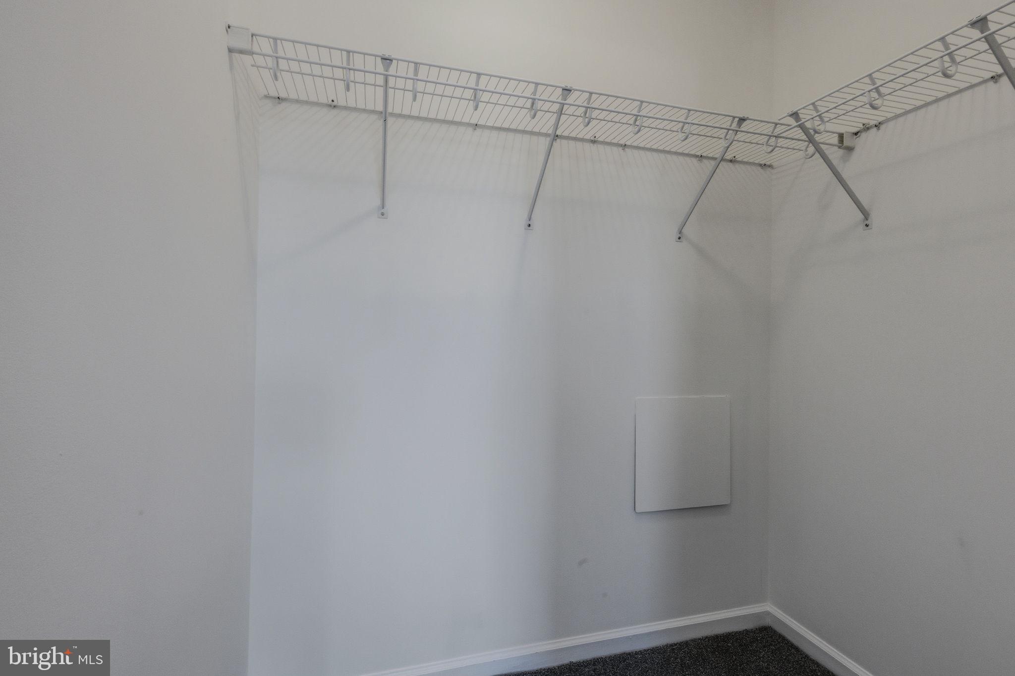 CEDAR COMMONS - Residential Lease