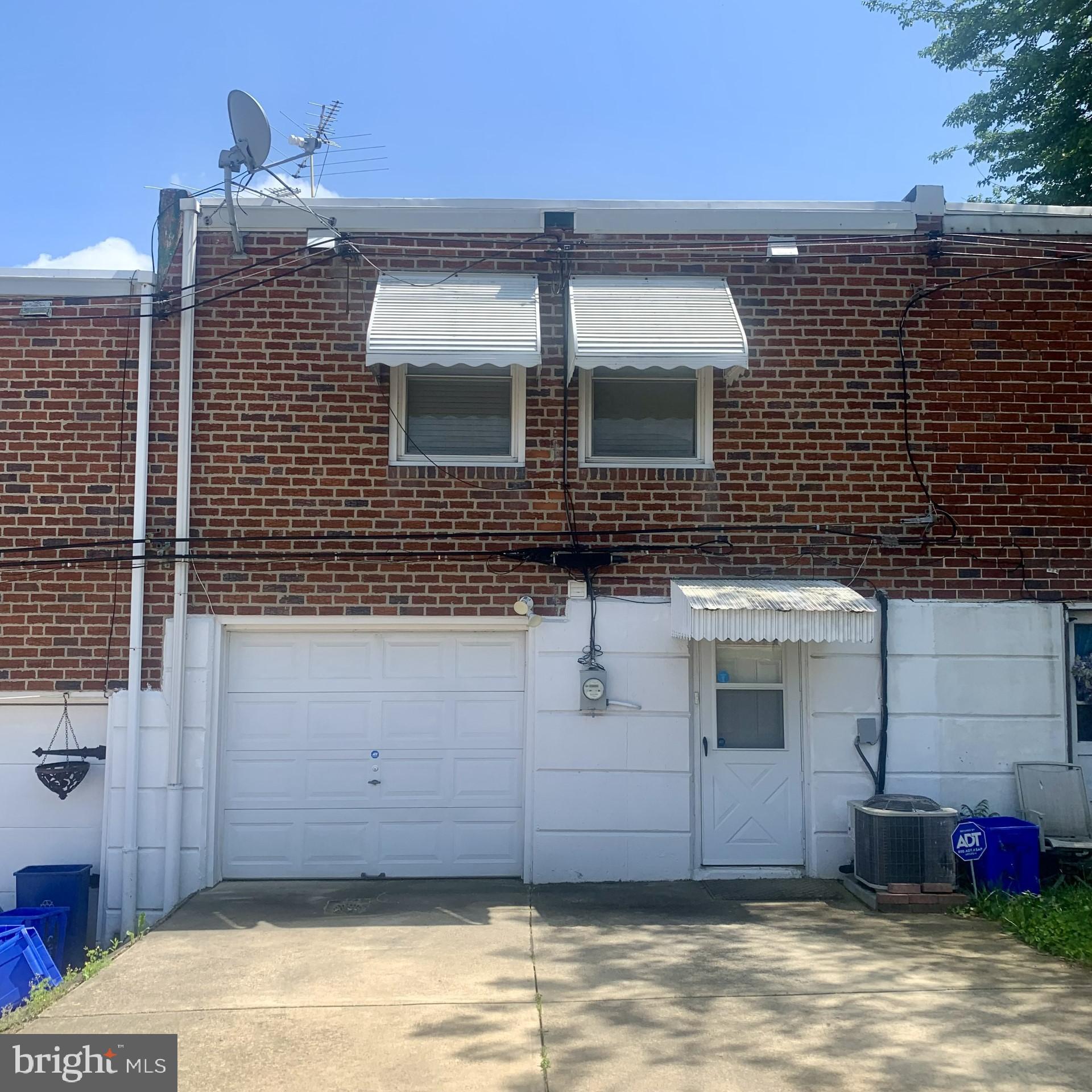 MAYFAIR (EAST) - Residential