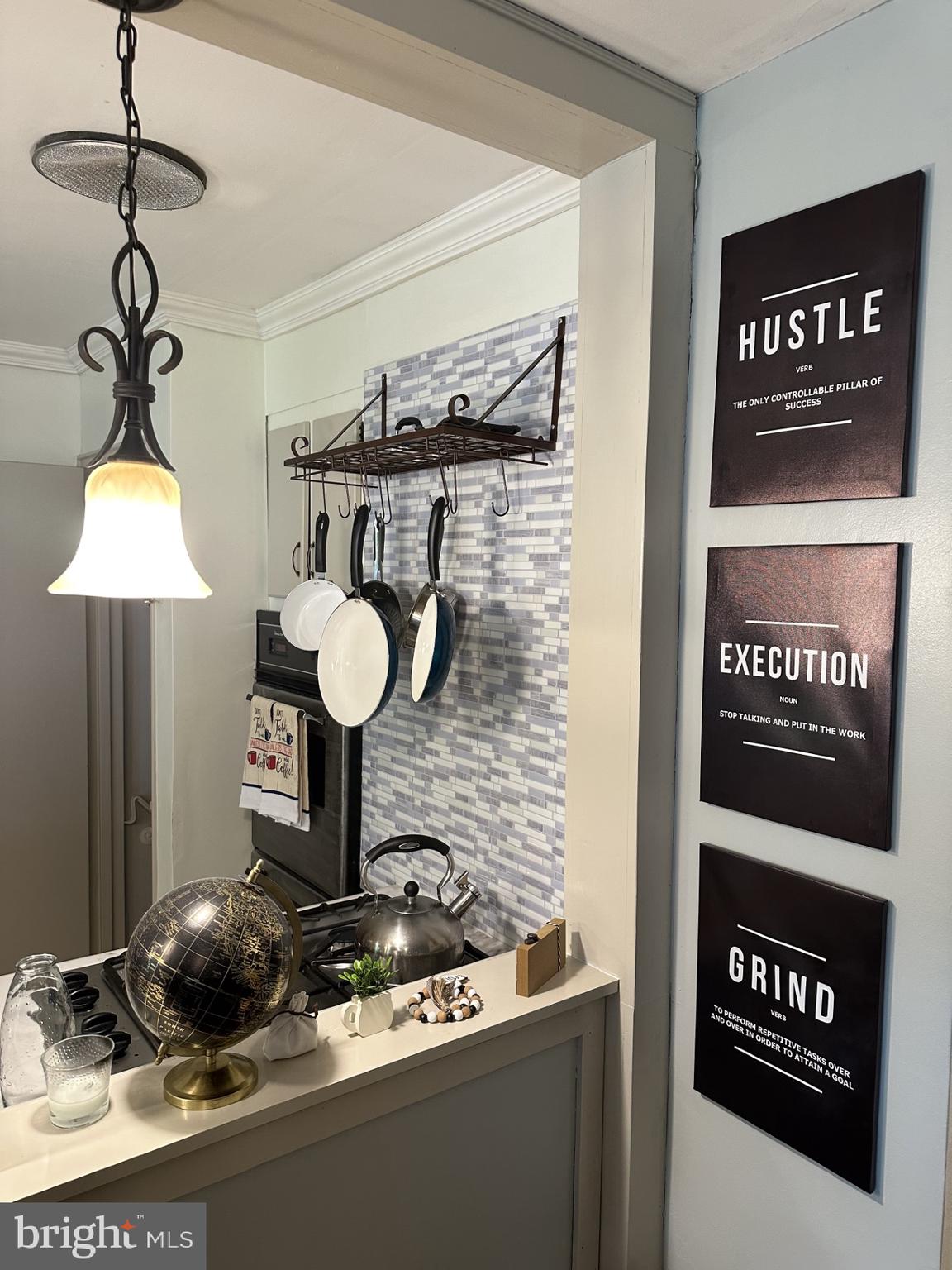 MAYFAIR (EAST) - Residential