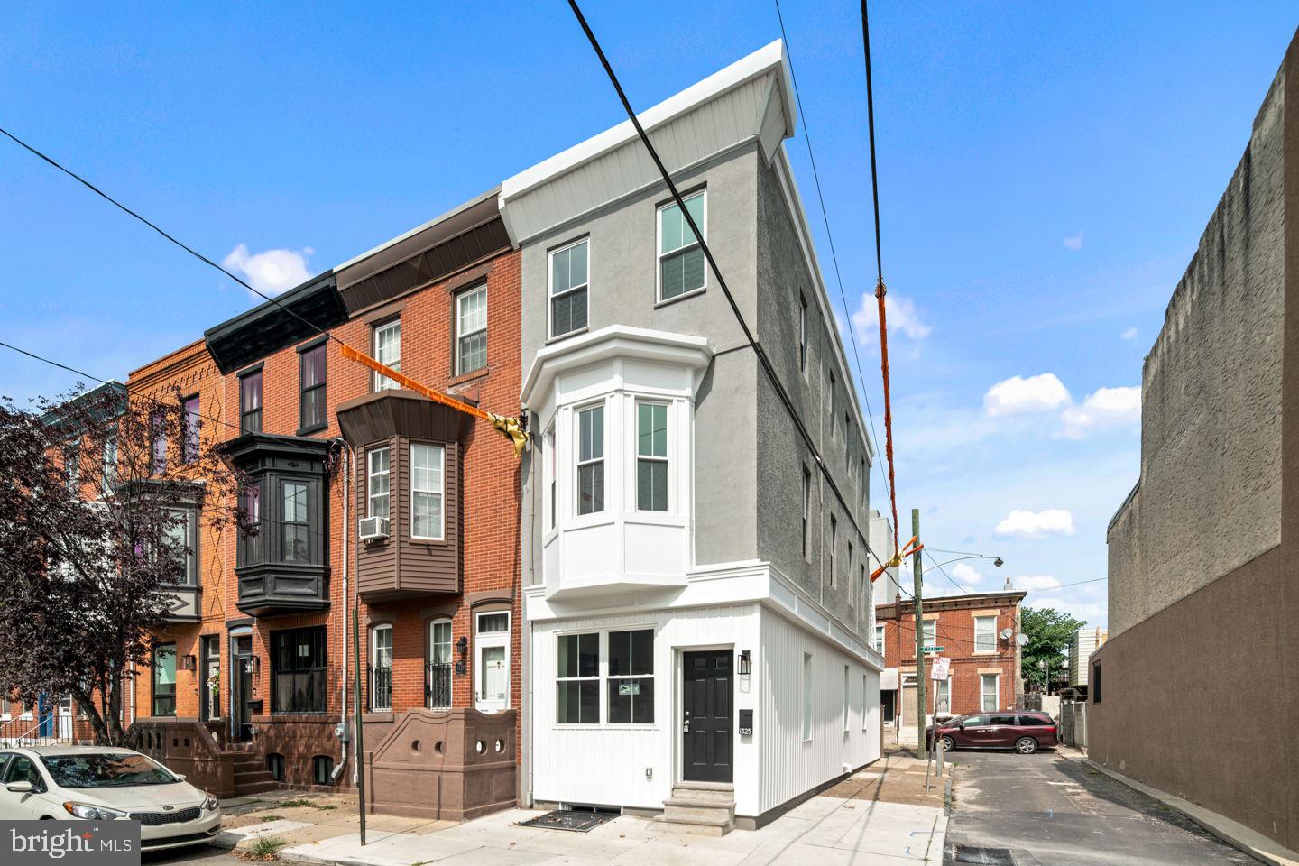 PASSYUNK SQUARE - Residential