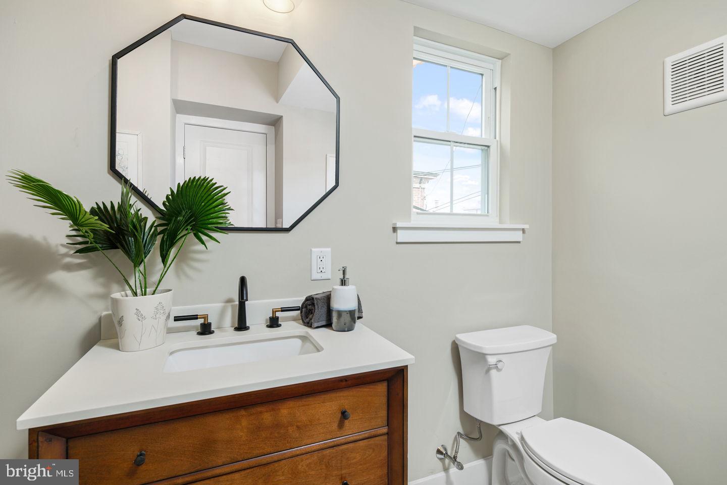 PASSYUNK SQUARE - Residential