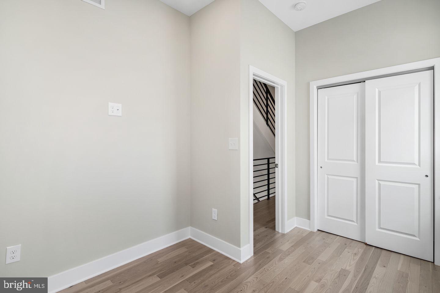 PASSYUNK SQUARE - Residential