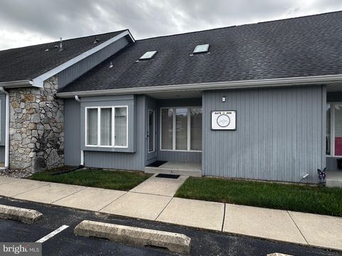 Photo of 900 Route 168 #D-1, ROOM B, BLACKWOOD, NJ 08012 (MLS # NJGL2061710)