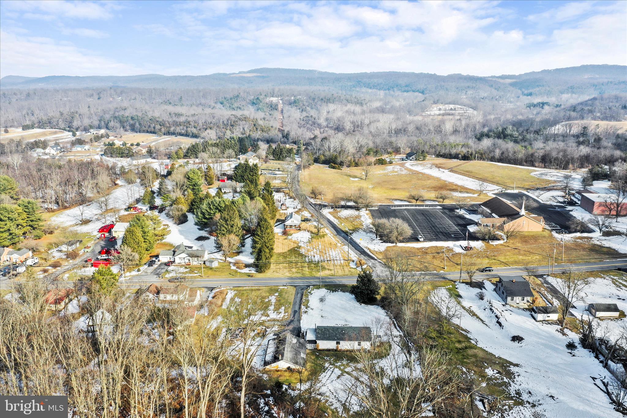 HEDGESVILLE - Residential