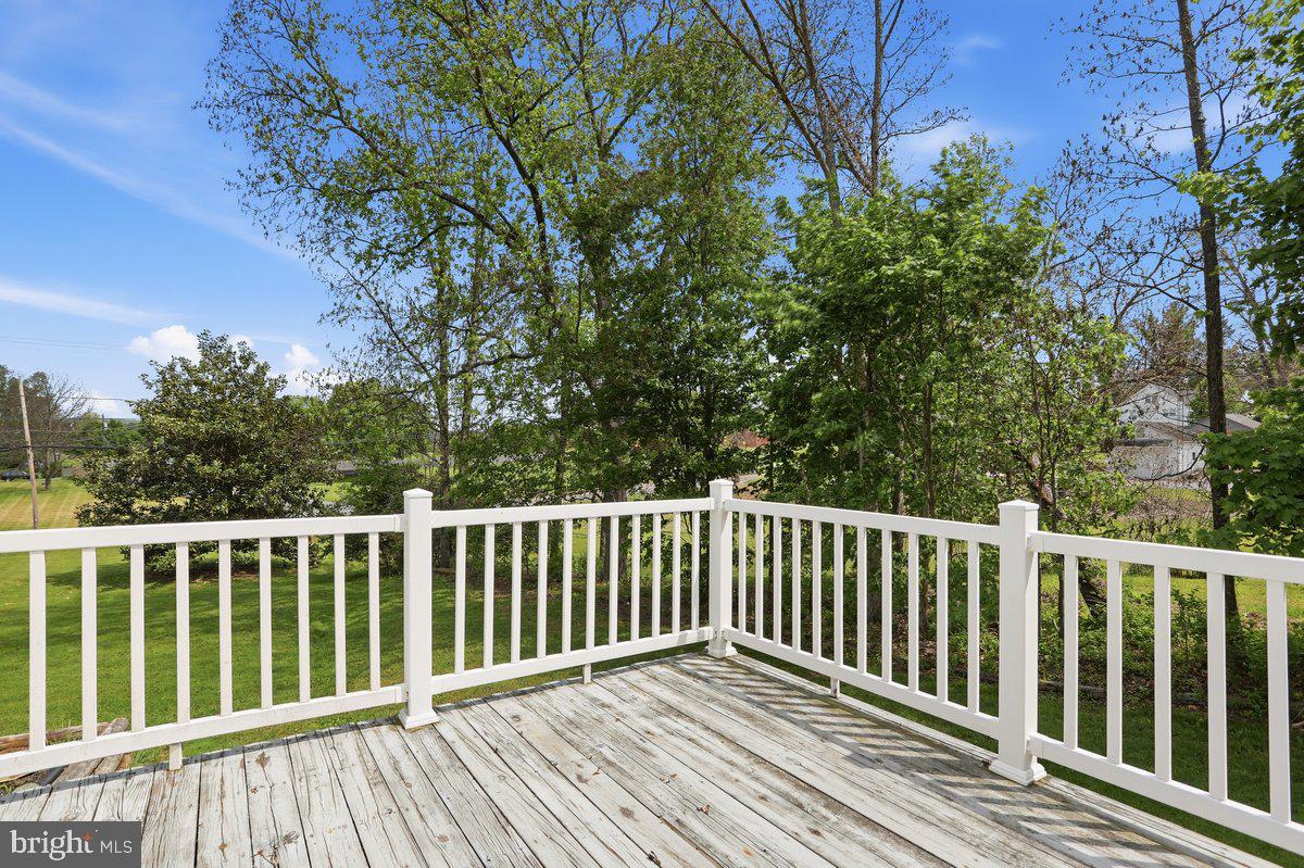 HEDGESVILLE - Residential