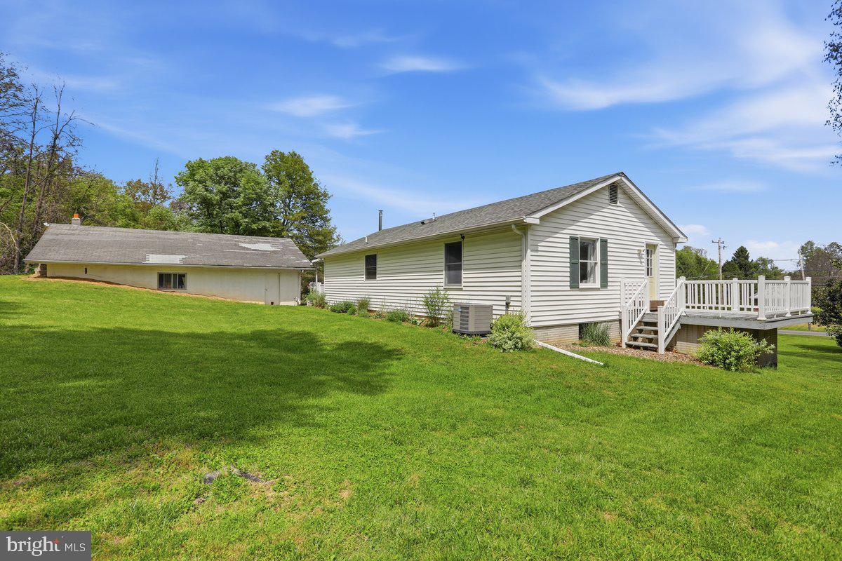 HEDGESVILLE - Residential