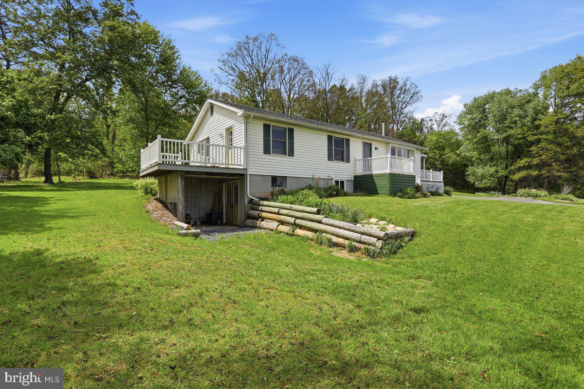 HEDGESVILLE - Residential