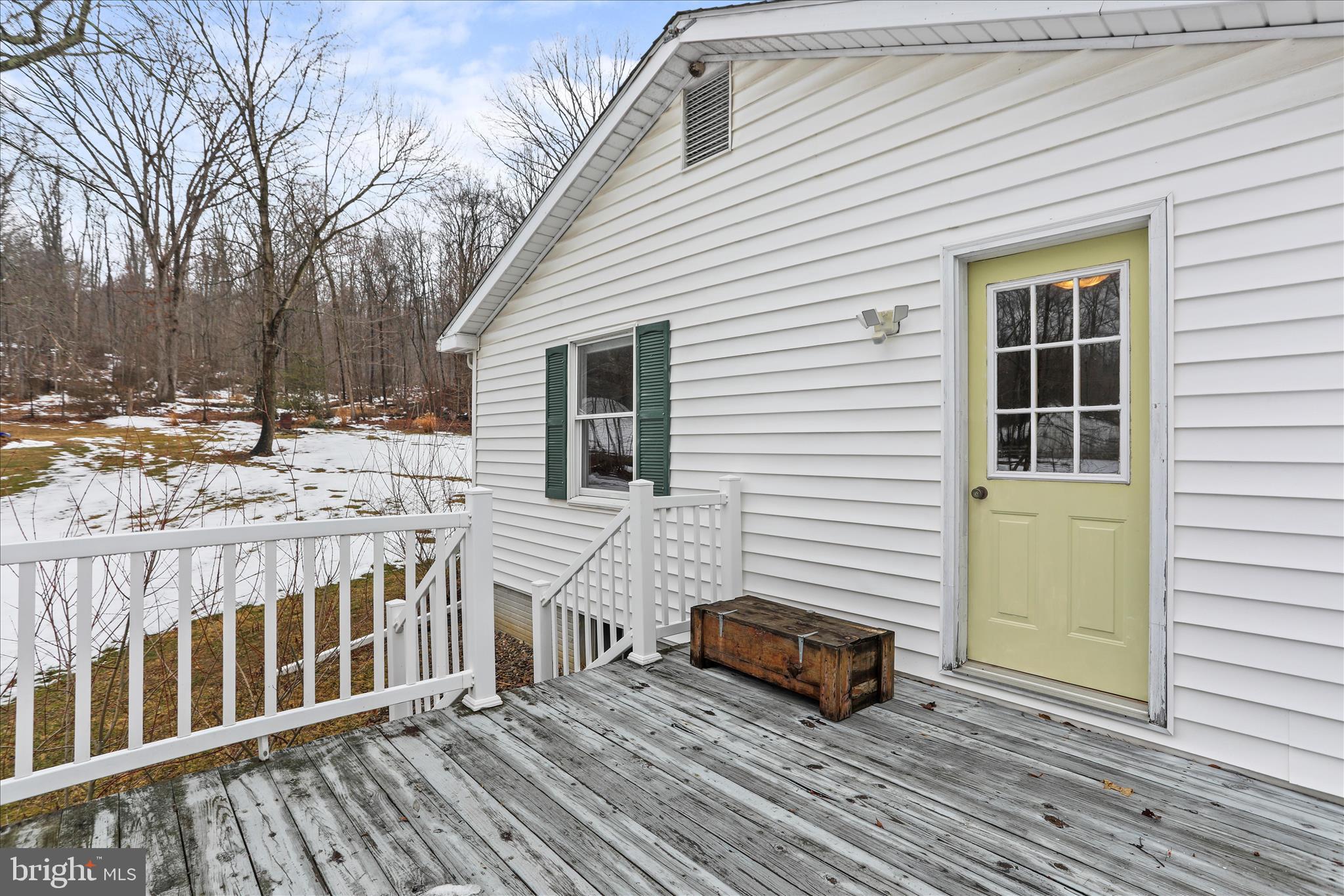 HEDGESVILLE - Residential