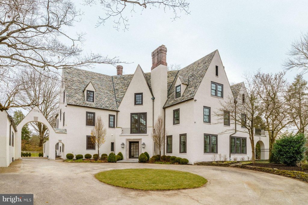 Photo of 422 W Chestnut Hill Avenue, PHILADELPHIA, PA 19118 (MLS # PAPH2564658)