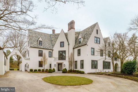 422 W CHESTNUT HILL AVENUE PHILADELPHIA PA 19118