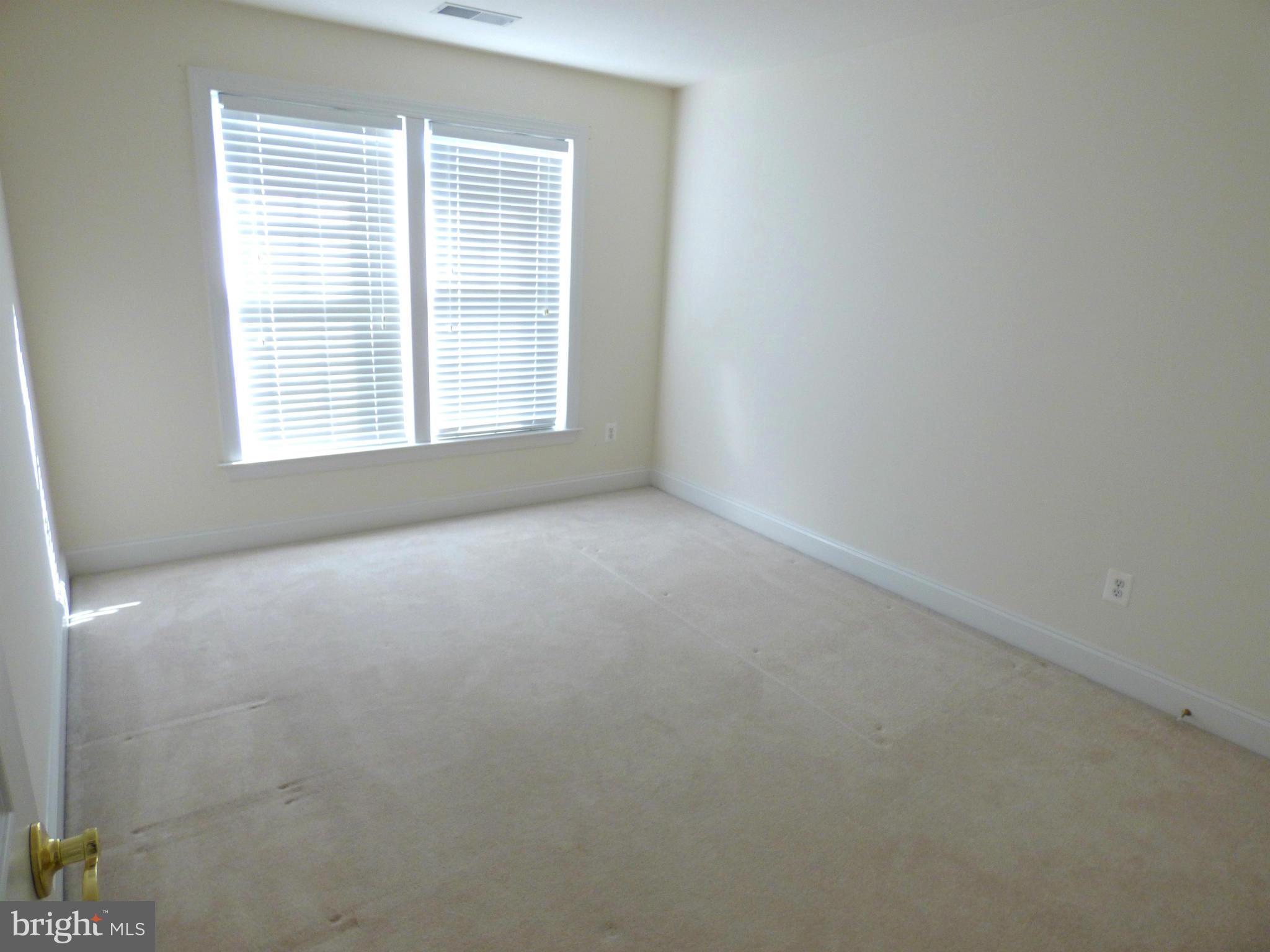 STONE RIDGE NORTH - Residential Lease