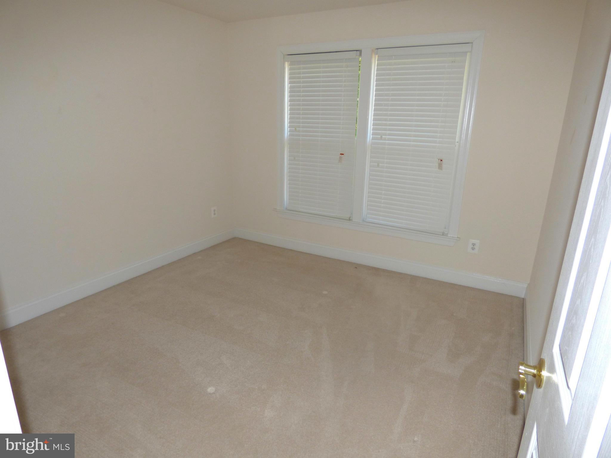 STONE RIDGE NORTH - Residential Lease