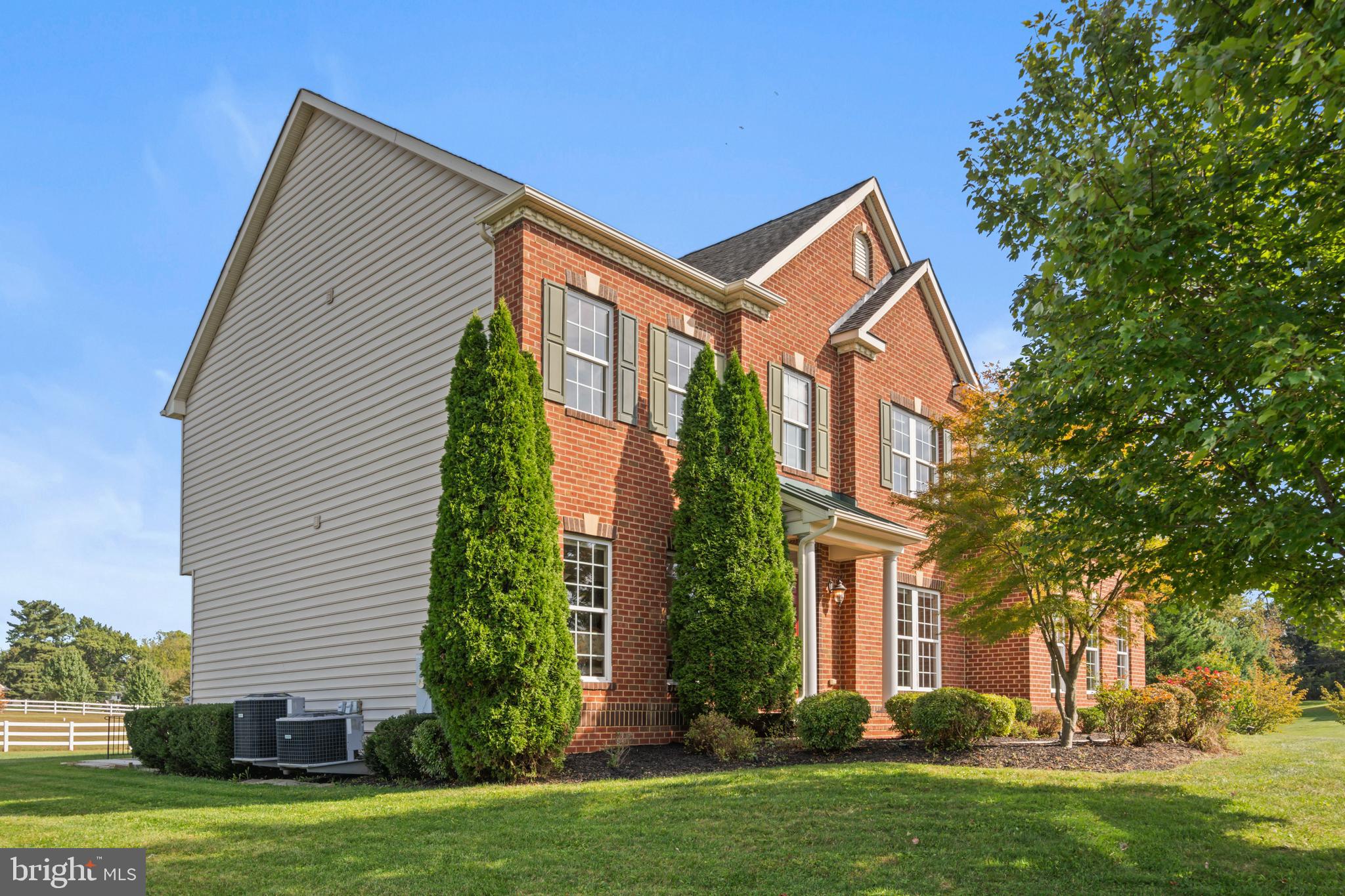 21723 ROLLING RIDGE