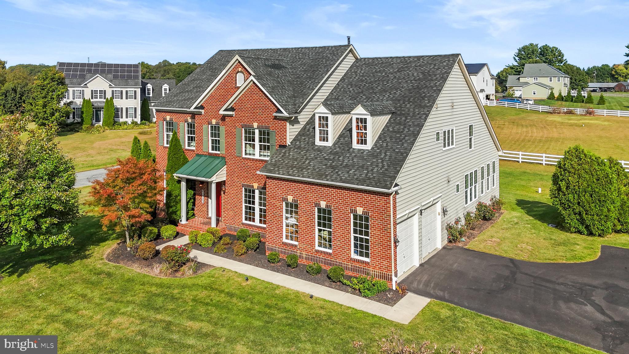 21723 ROLLING RIDGE