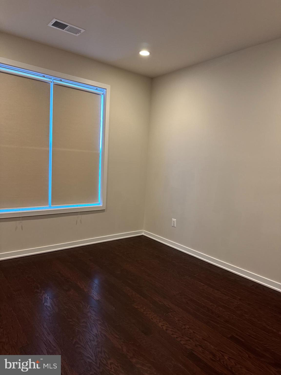 MOOREFIELD - Residential Lease