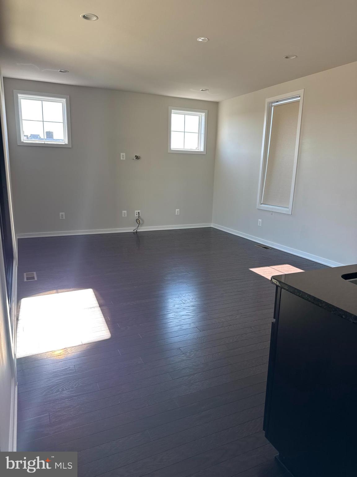 MOOREFIELD - Residential Lease