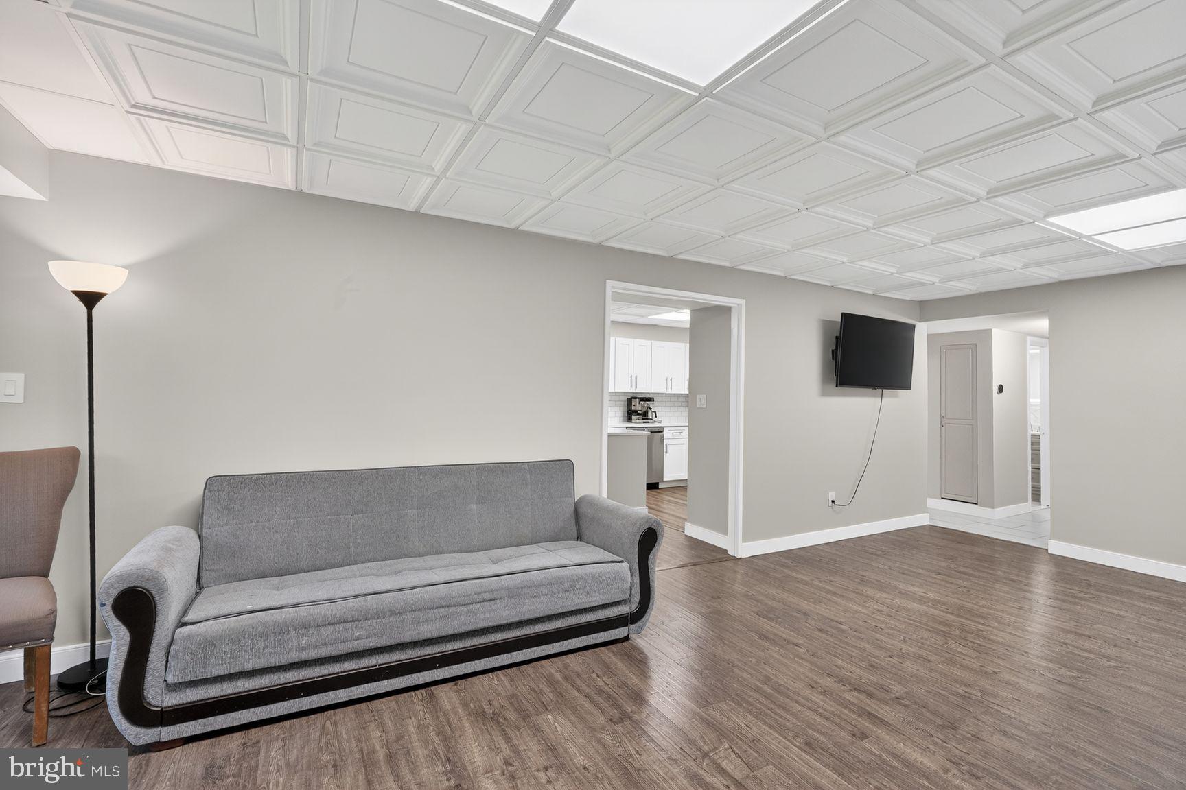 DEERING WOODS - Residential