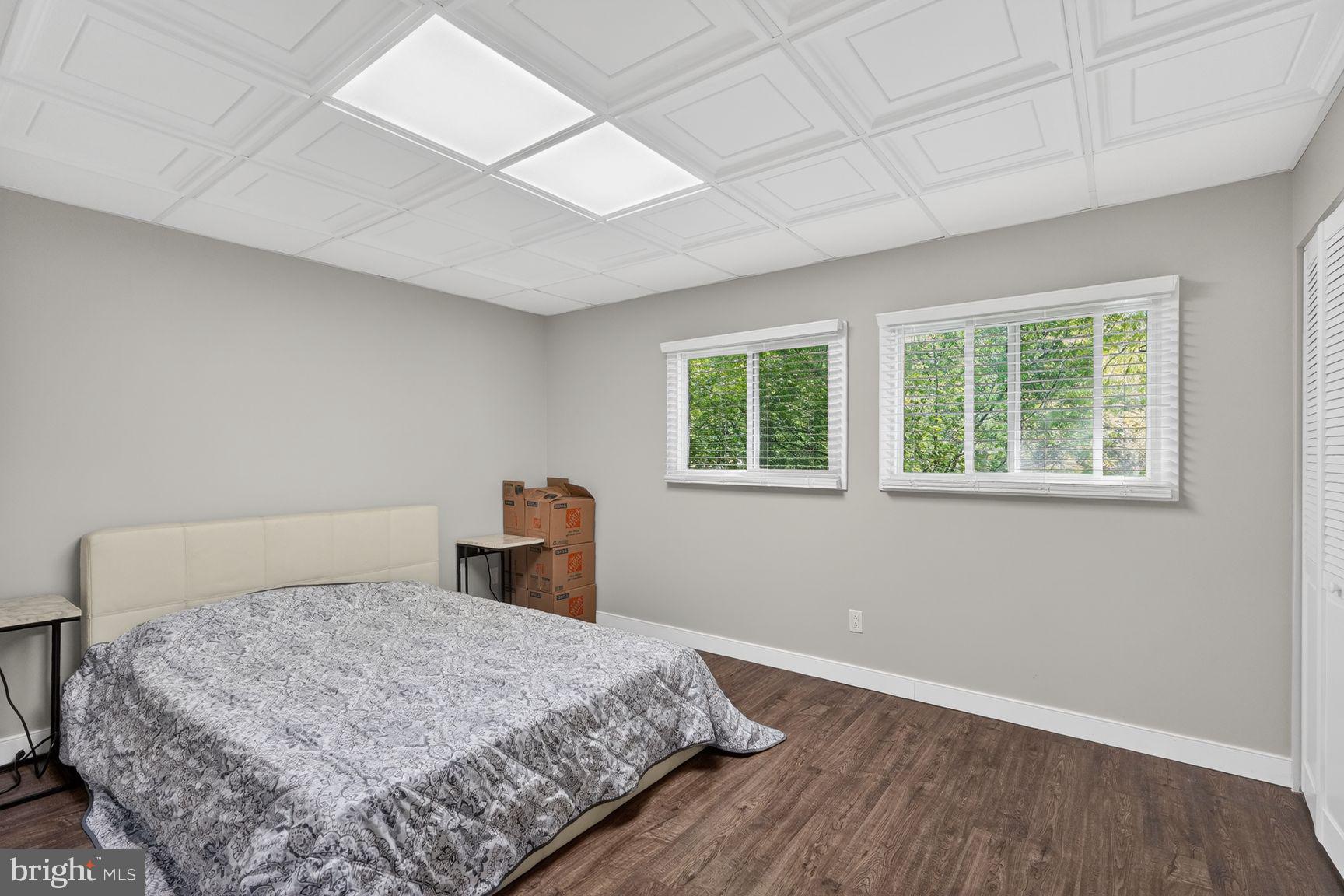 DEERING WOODS - Residential