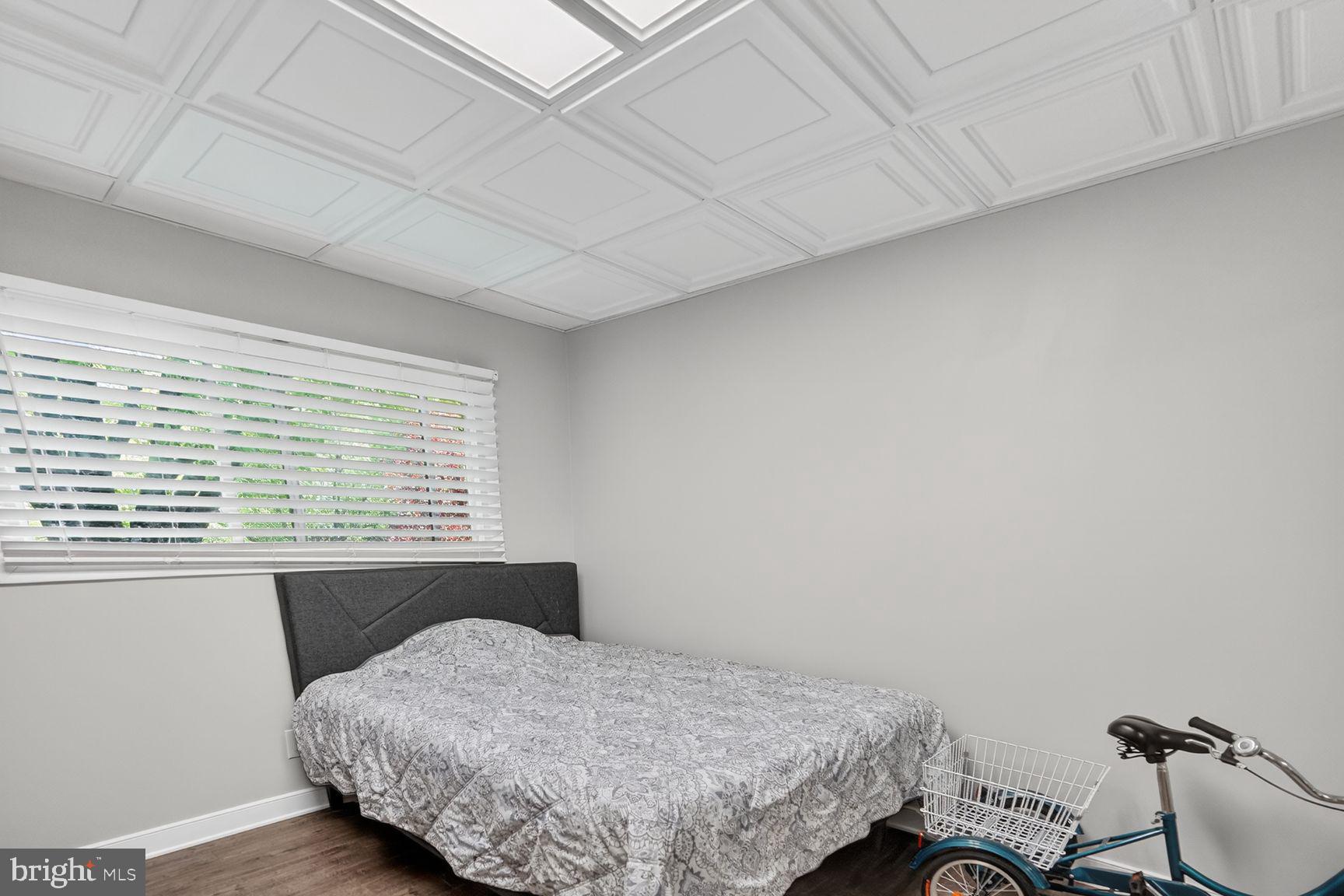 DEERING WOODS - Residential