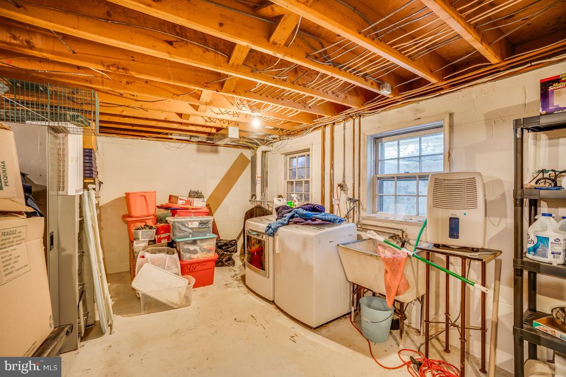 WESTWOOD - Residential