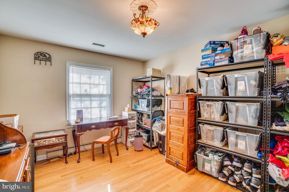 WESTWOOD - Residential