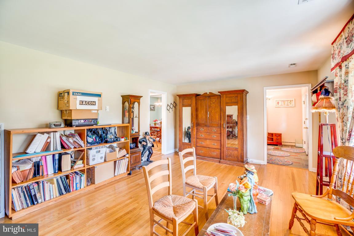 WESTWOOD - Residential