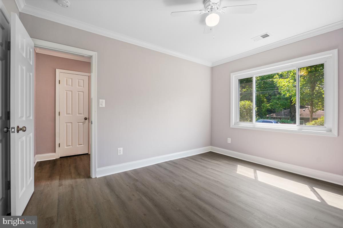 ROCK CREEK KNOLLS - Residential