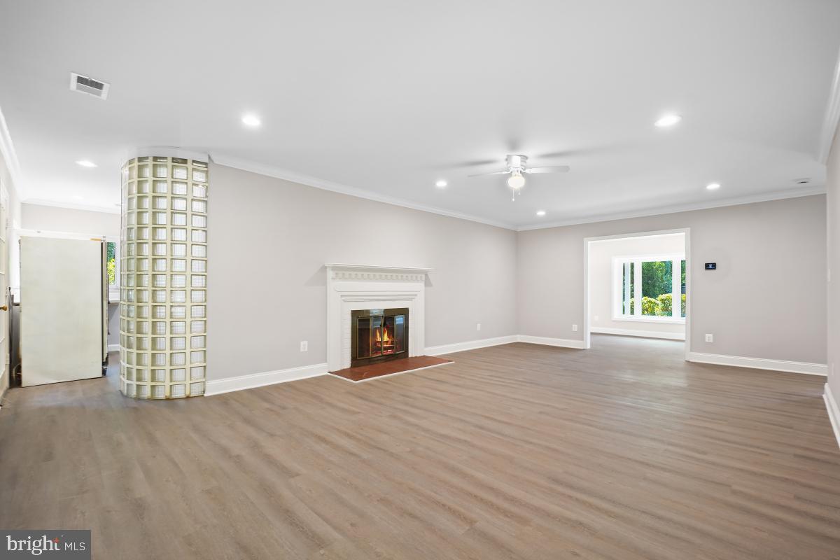 ROCK CREEK KNOLLS - Residential