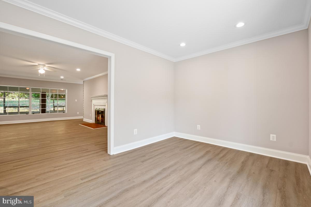 ROCK CREEK KNOLLS - Residential