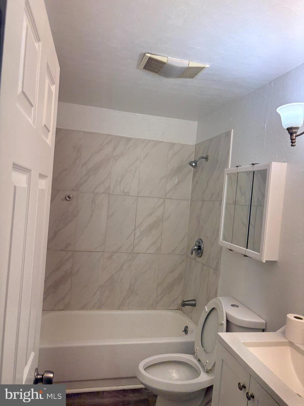 HERITAGE HILL CONDO - Residential