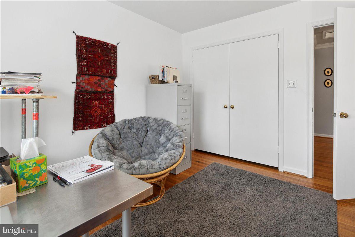 RIVERWOOD - Residential