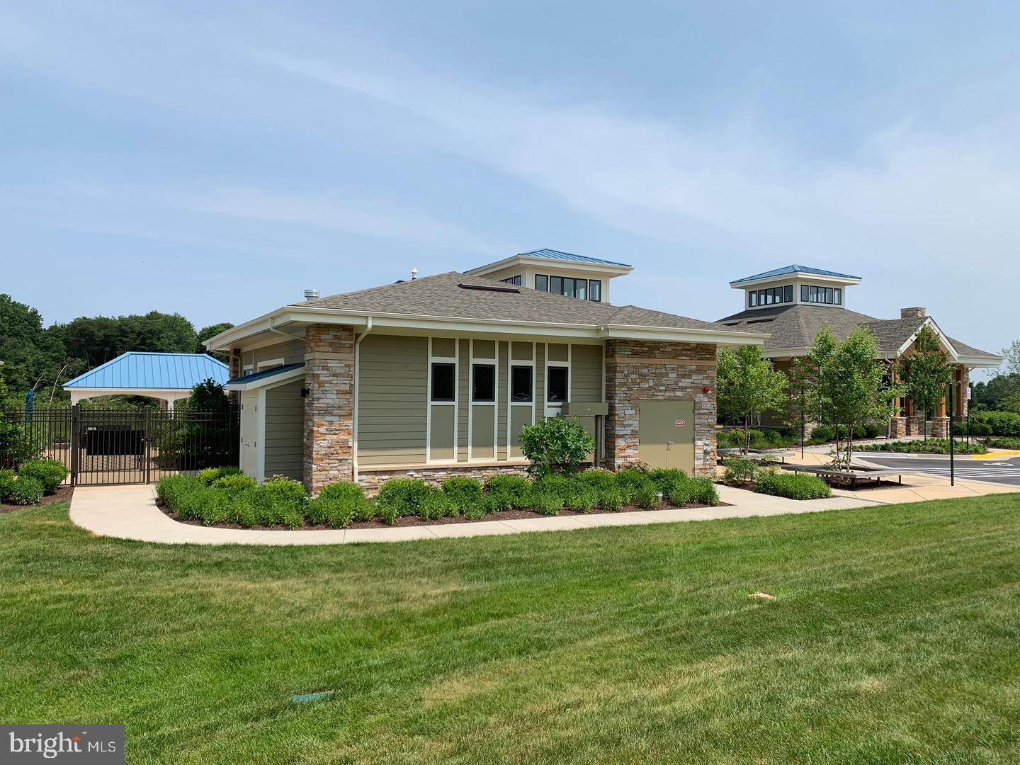 WESTMOORE AT MOOREFIELD - Residential Lease