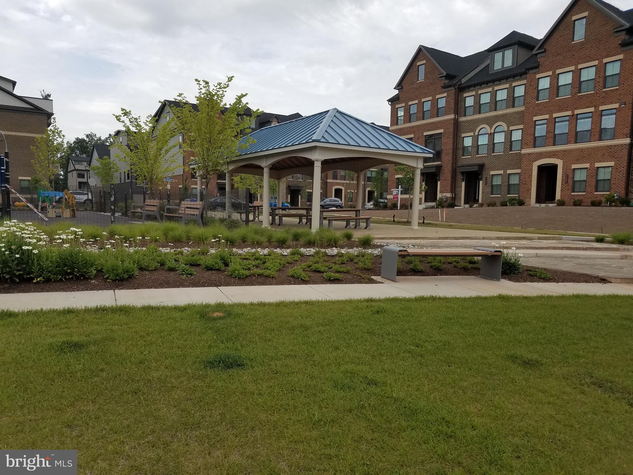 WESTMOORE AT MOOREFIELD - Residential Lease