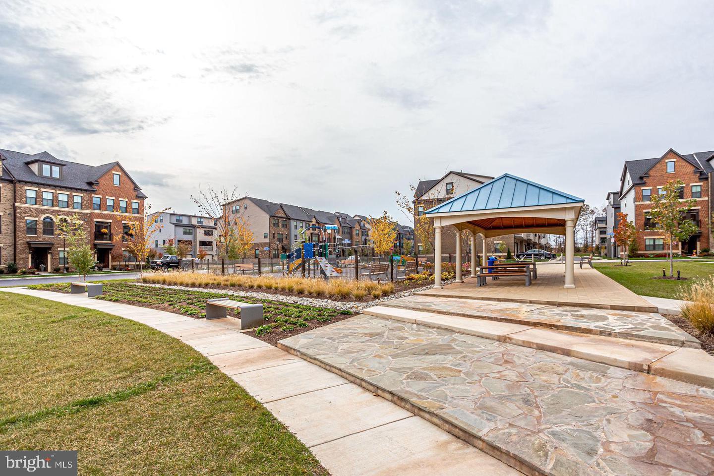 WESTMOORE AT MOOREFIELD - Residential Lease