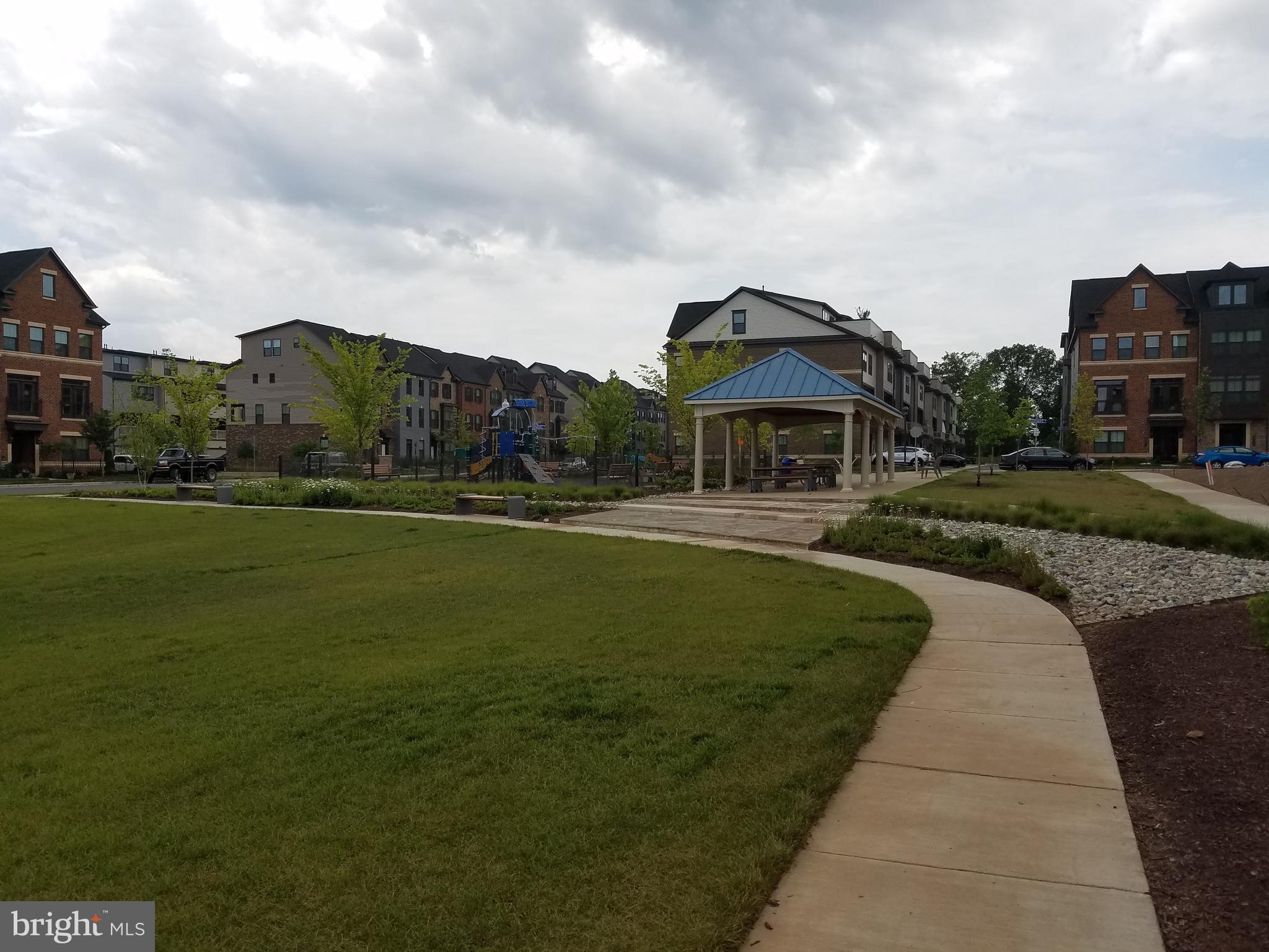 WESTMOORE AT MOOREFIELD - Residential Lease