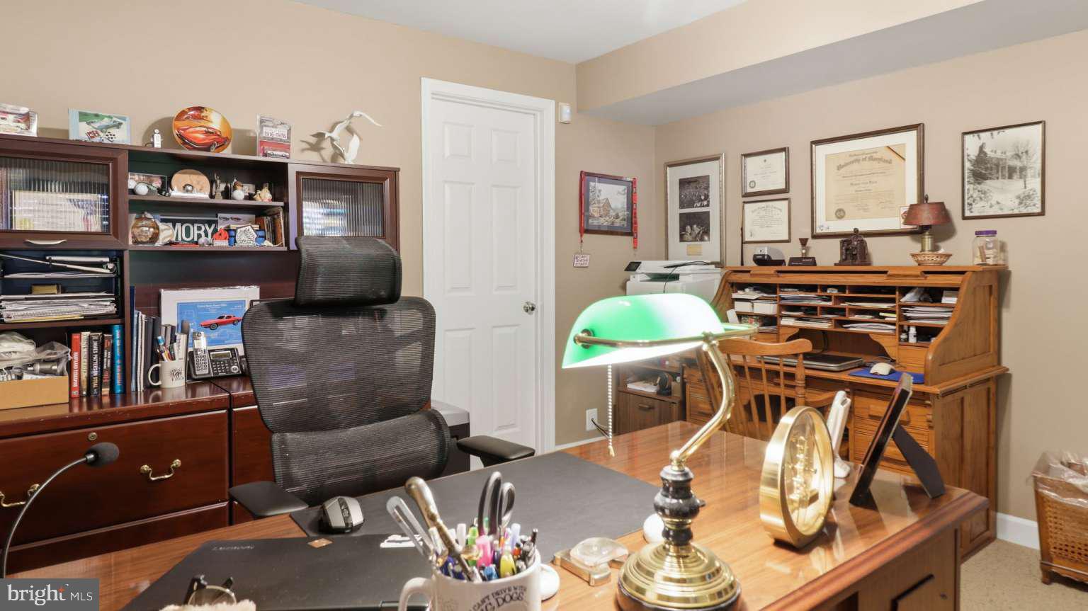 KENSINGTON HEIGHTS - Residential