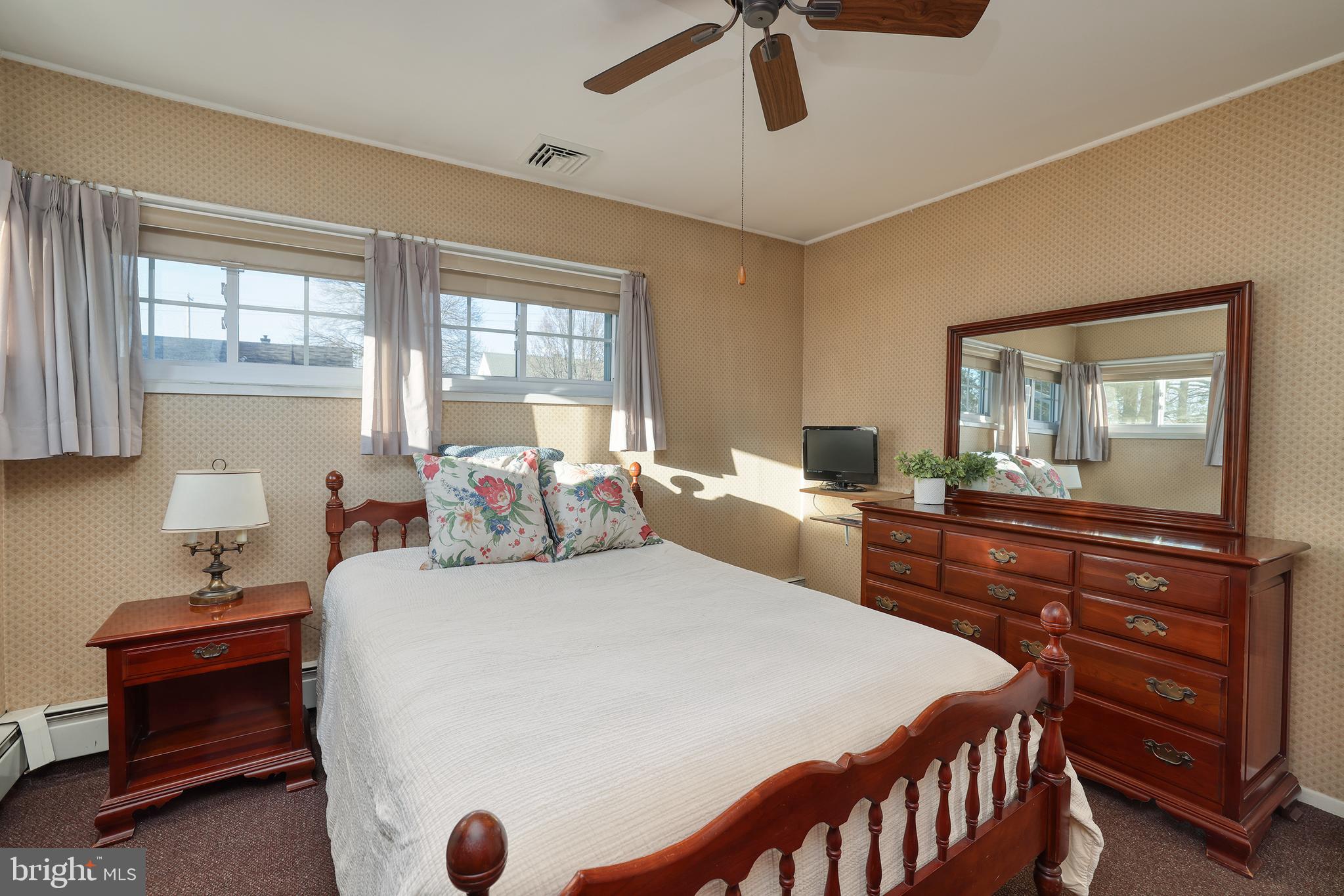 KENWOOD - Residential