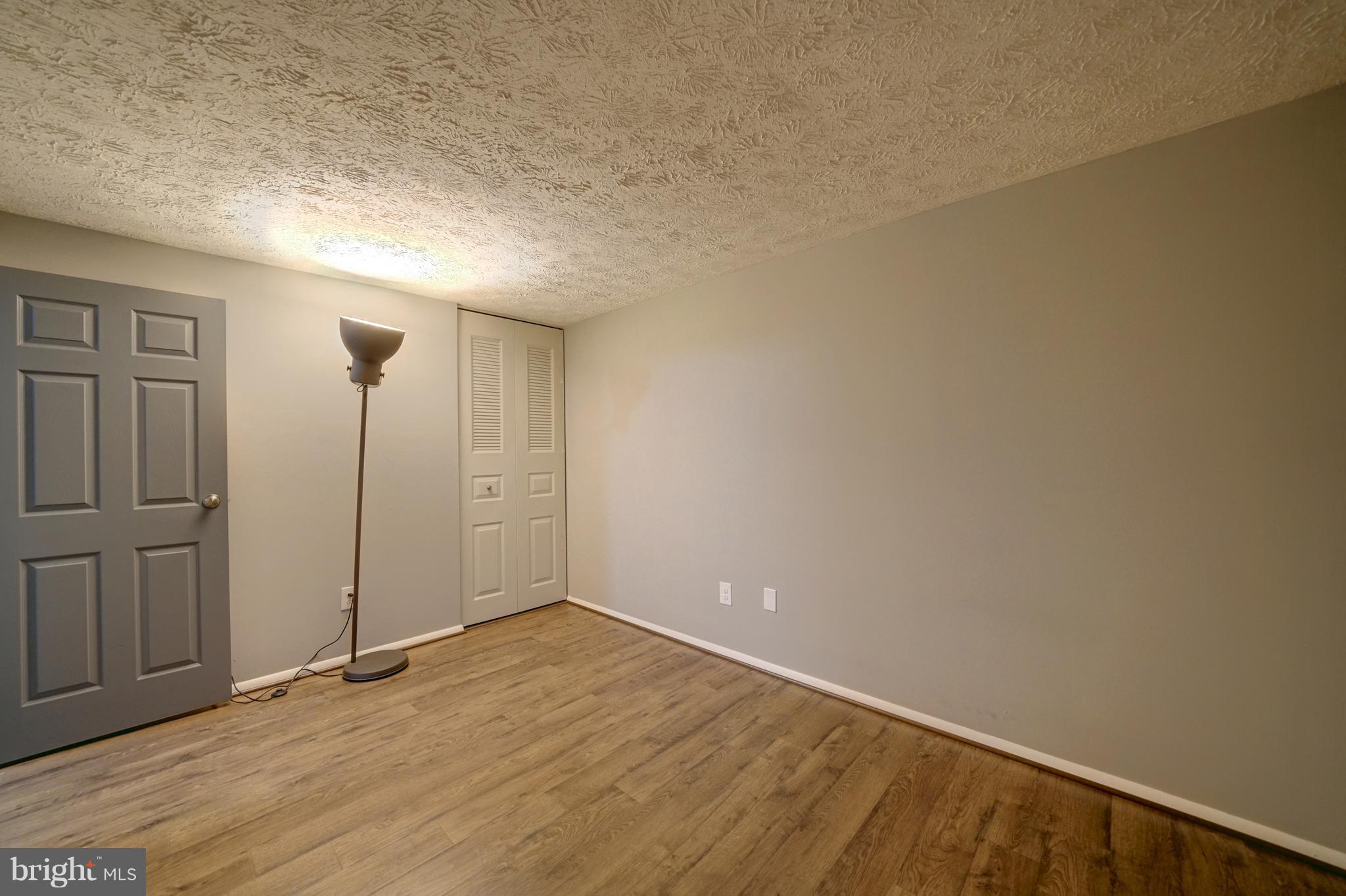 HARMANS WOODS - Residential Lease