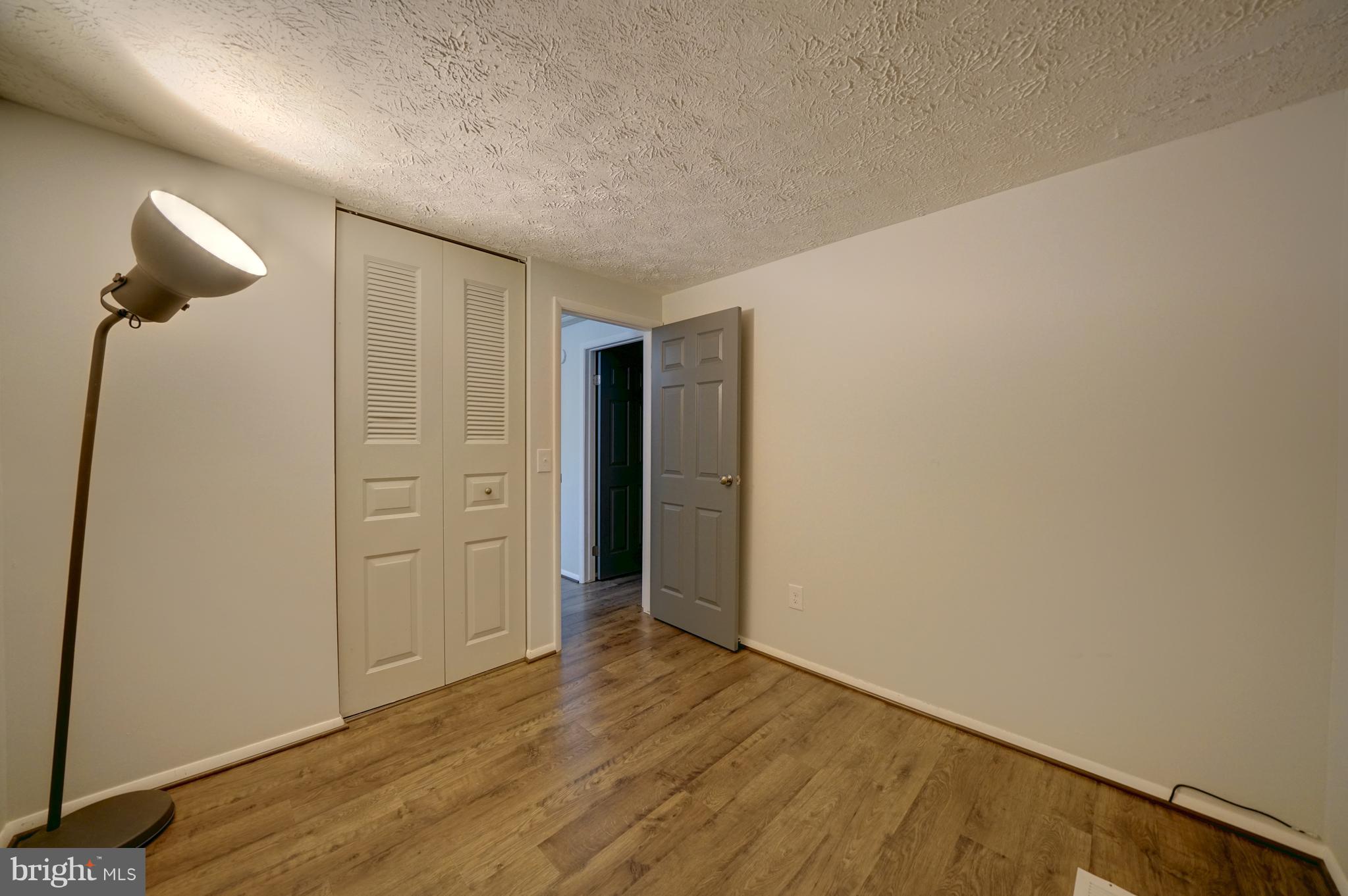 HARMANS WOODS - Residential Lease