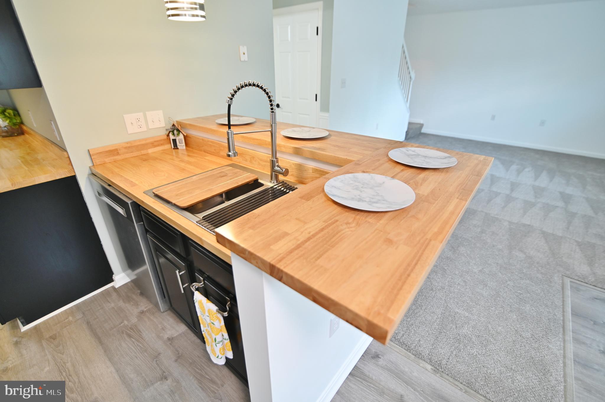 APPLE RIDGE - Residential