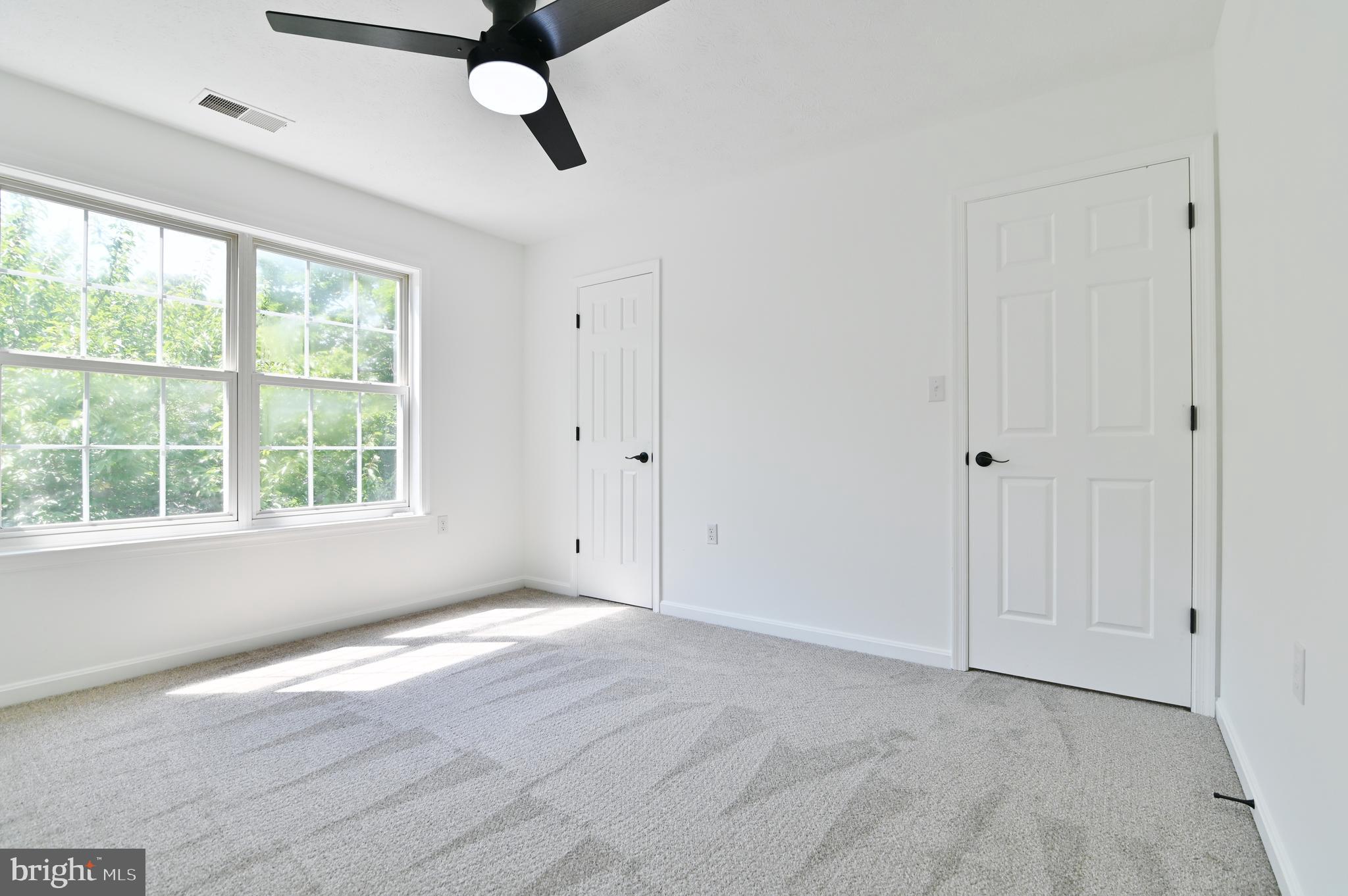 APPLE RIDGE - Residential