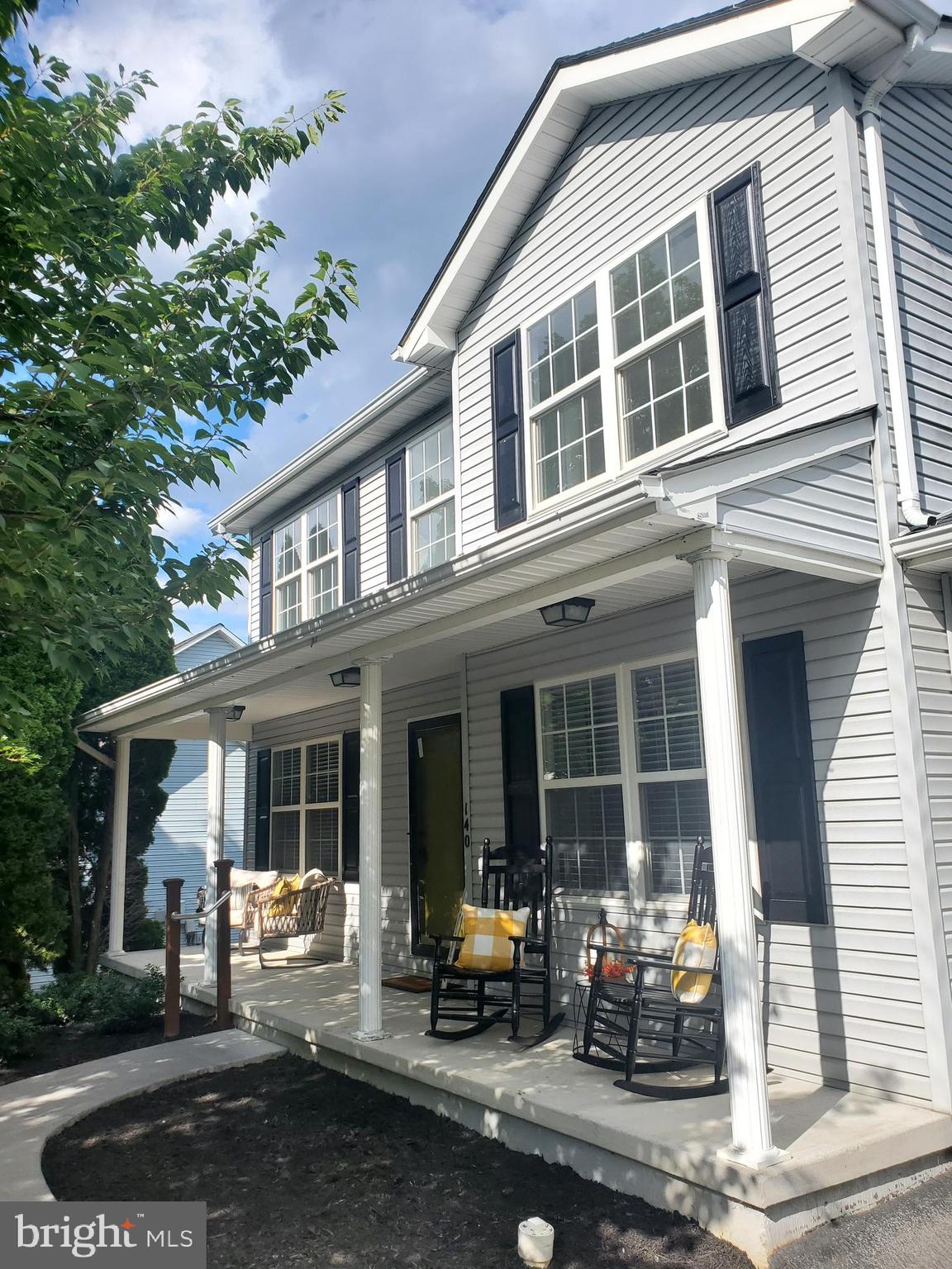 APPLE RIDGE - Residential